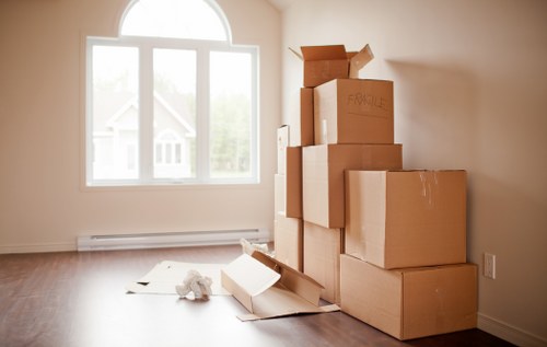 Furniture transport and home moving in Hampton Wick
