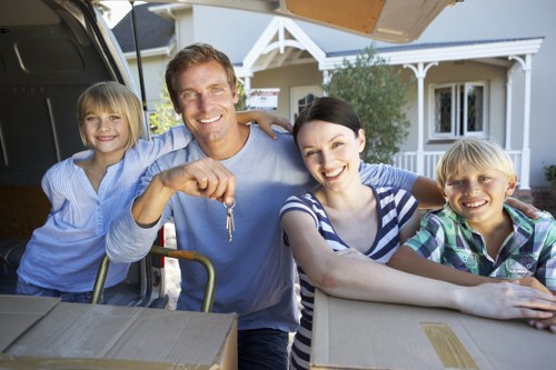 Commercial removals support for offices and businesses in Hampton Wick